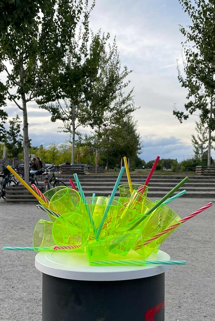 Projekt Picknick auf 40 Pollern am Mauersegler